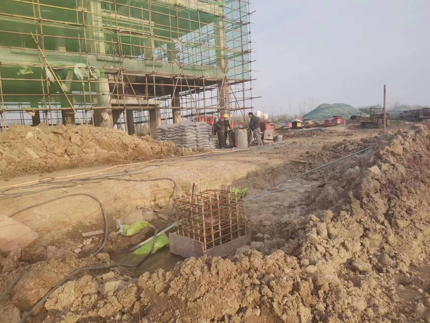 黄岛当桥梁出现裂缝的时候应该及时加固修补